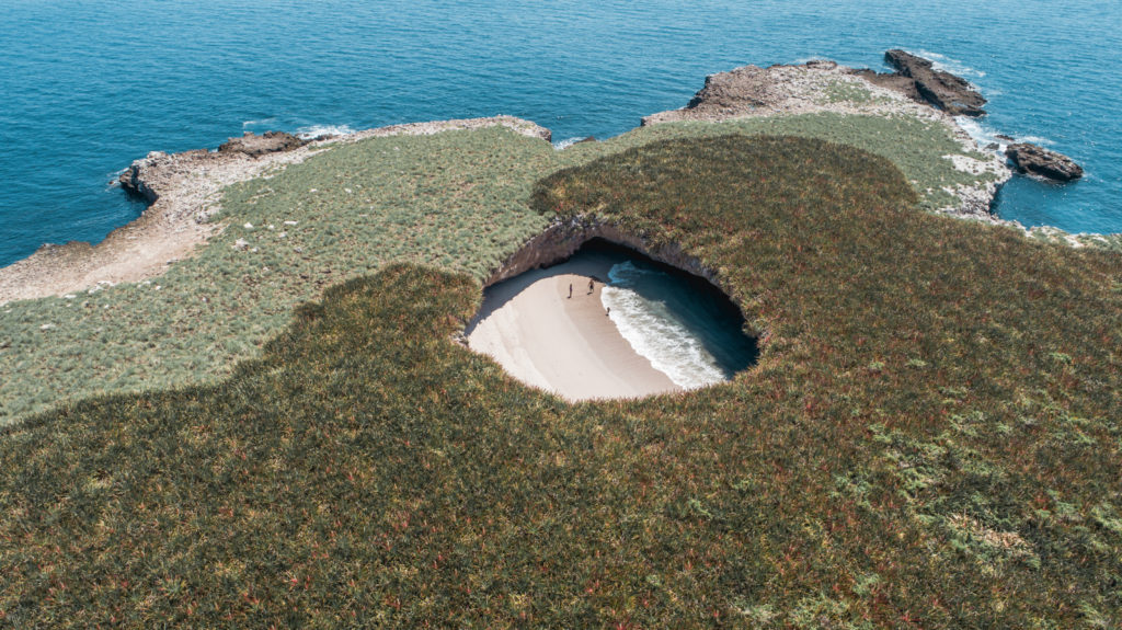 image playa escondida islas marietas DJI 0099