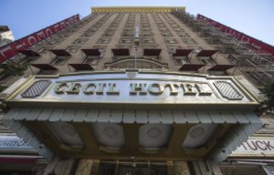 image la puerta del hotel cecil en los angeles corbis