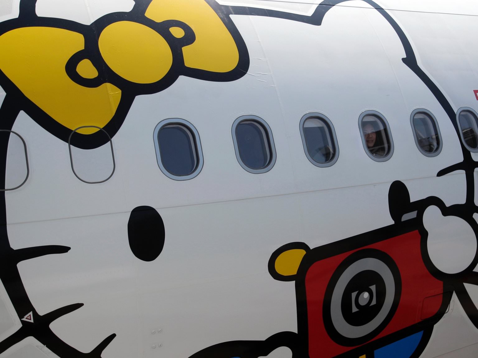 image aviones hello kitty 59887a9e18b69839008b4796 1536 1152