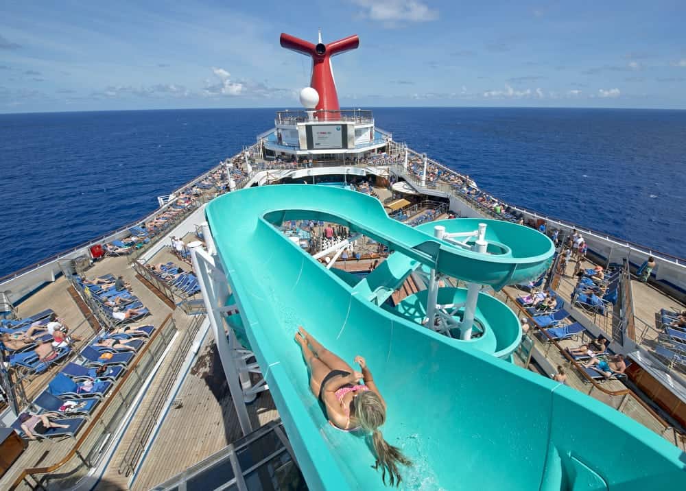 image cruceros carnfreewaterslide1 1