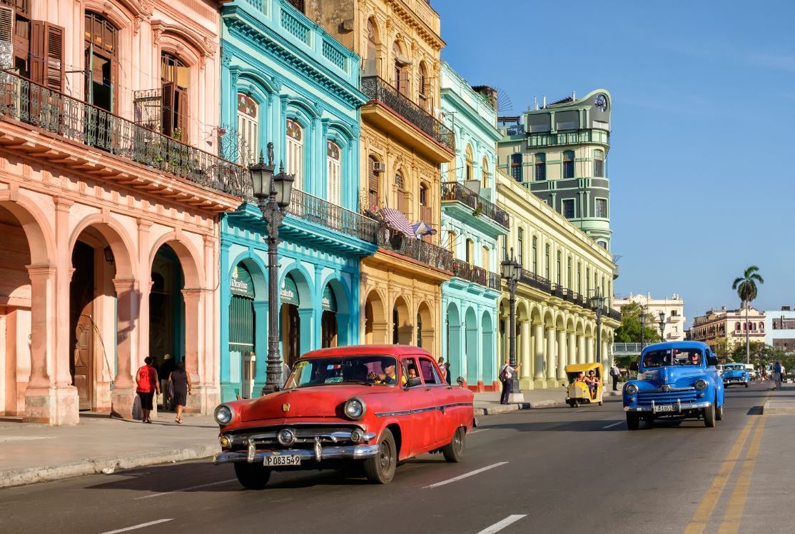 image cuba pin and travel viaje a cuba la habana almendrones