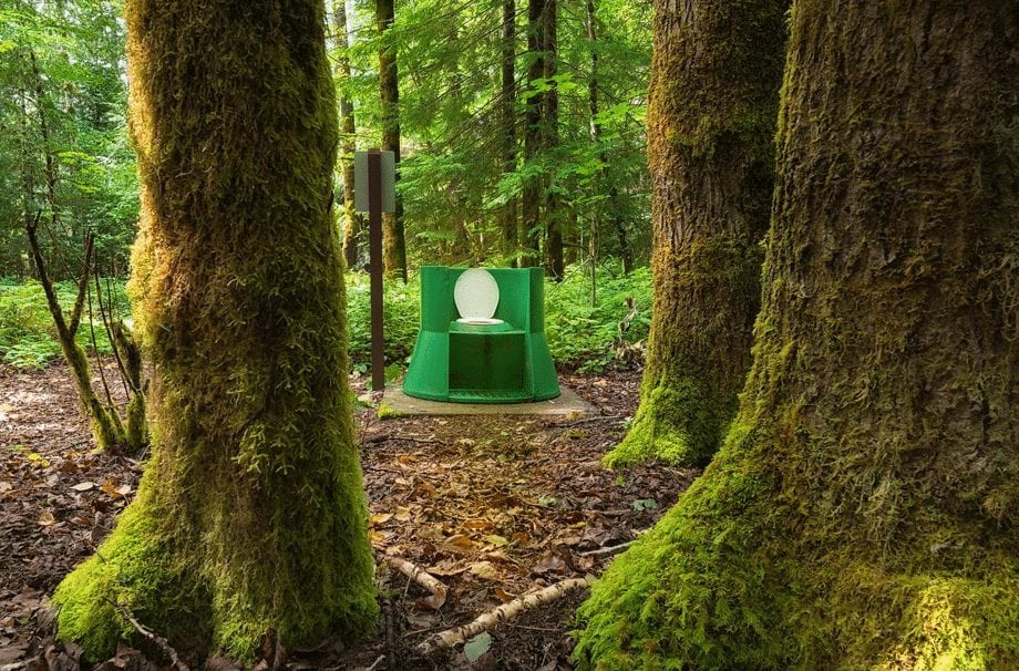 image Eco baño en Columbia Británica Canadá