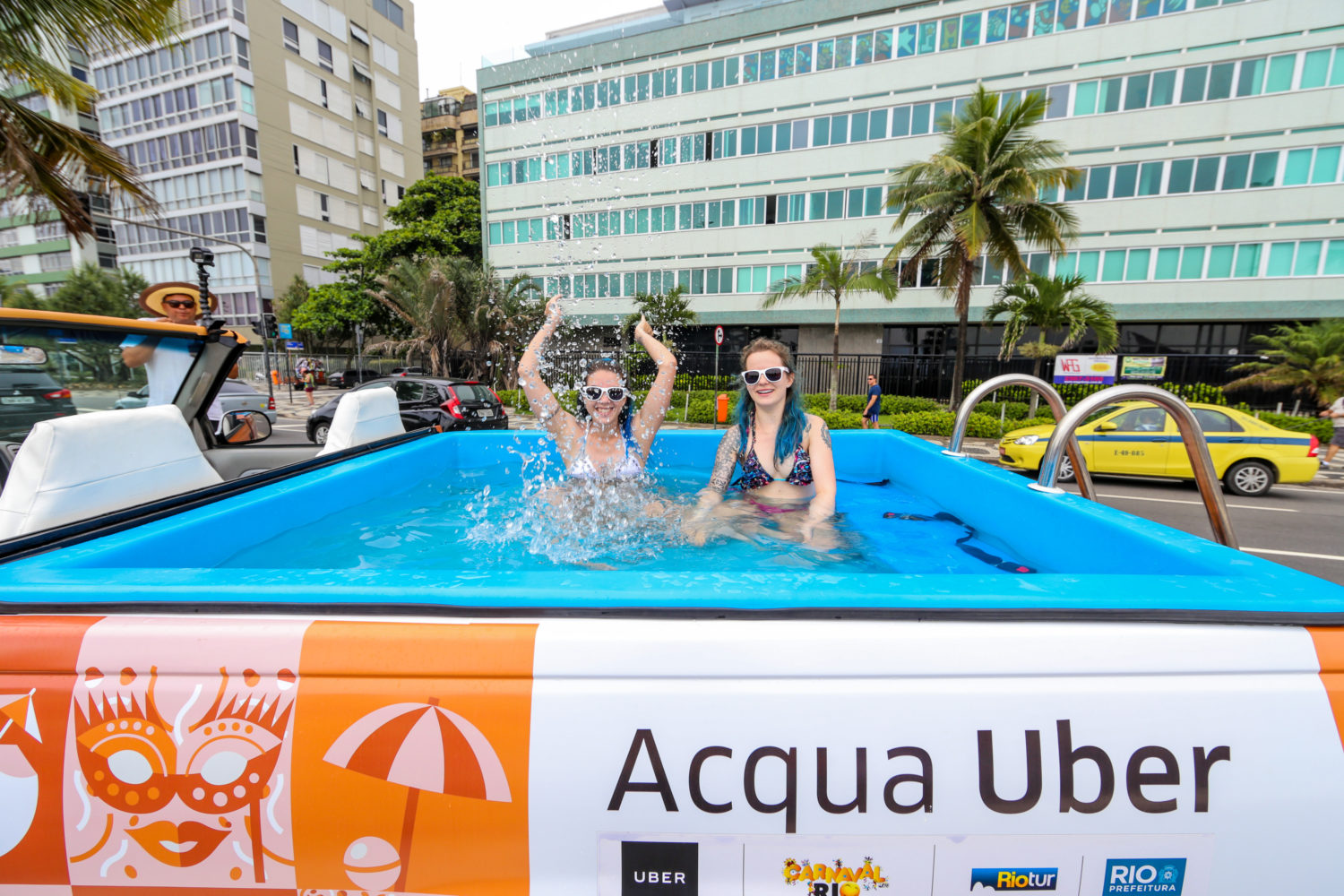 image novo aqua uber piscina picape carro rio de janeiro 1