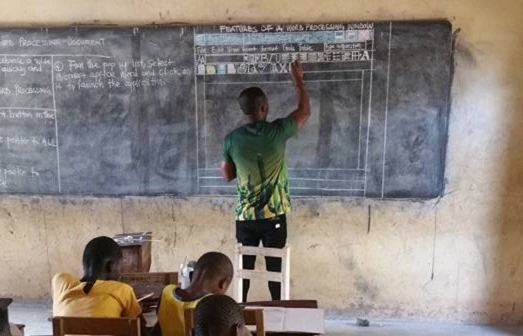 ghana-microsoft-teacher_resize_md