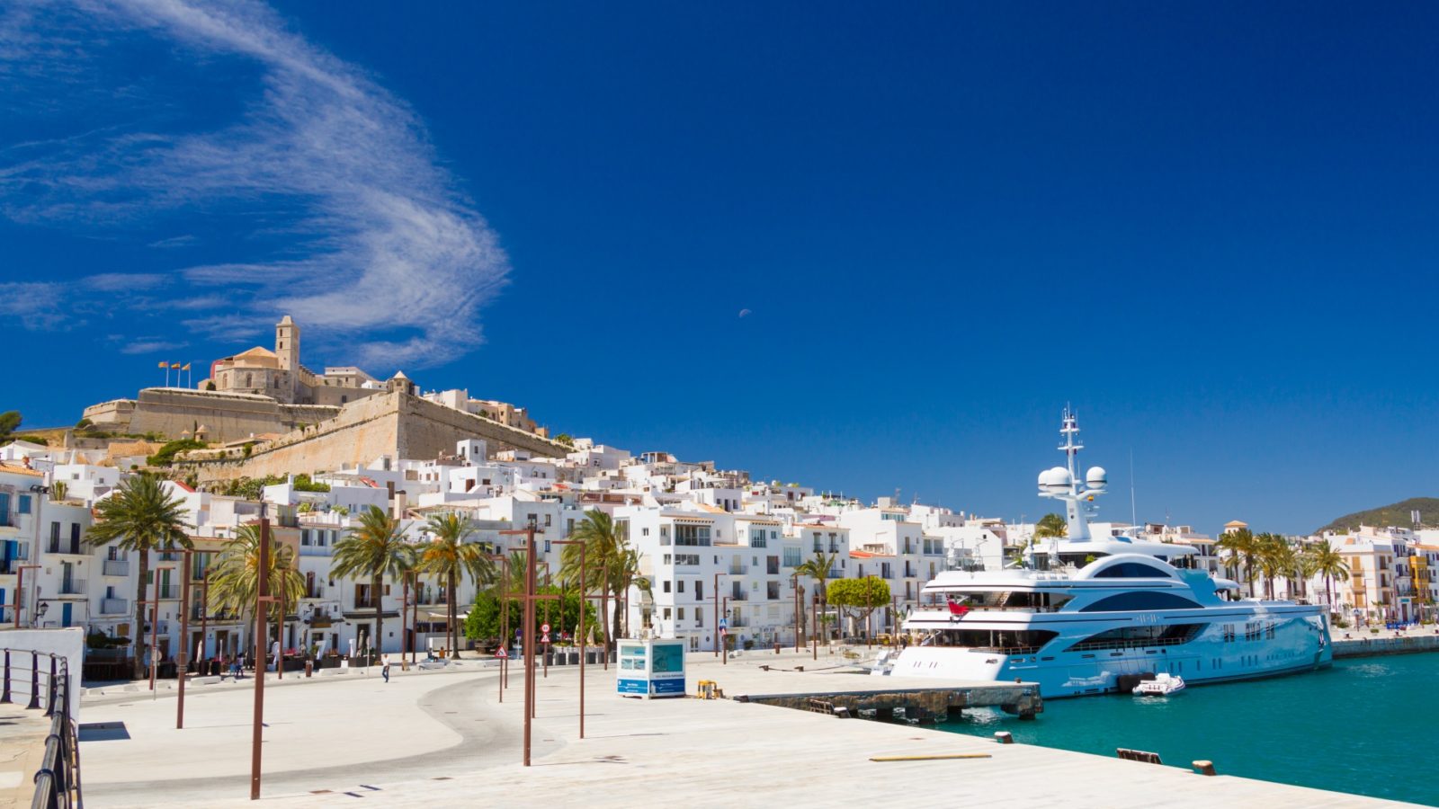 ibiza-town-view-1465840328S6U