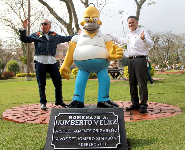image México Alcalde inaugura estatua a Homero Simpson en Veracruz Mexico 2 11