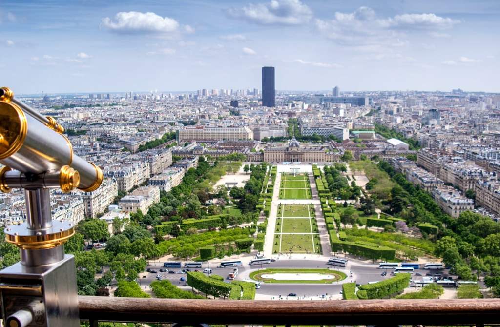 image París view from eiffel tower hero