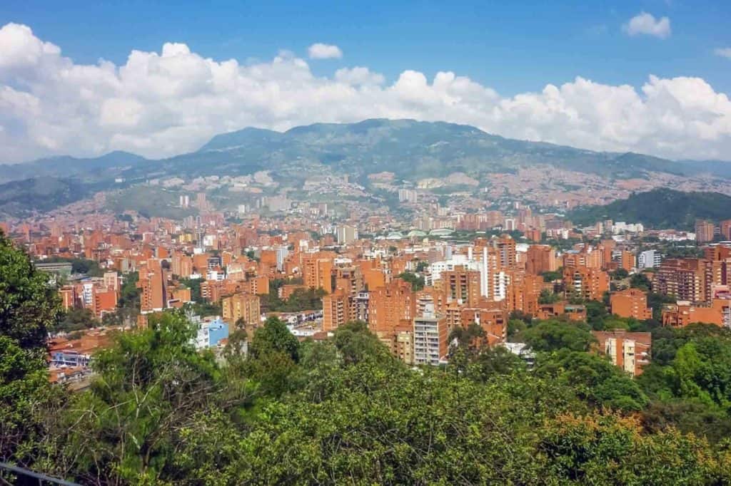 image 48 horas en medellín panoramica medellin