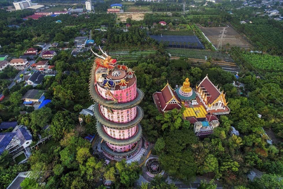 wat-samphran-dragon-temple-thailand