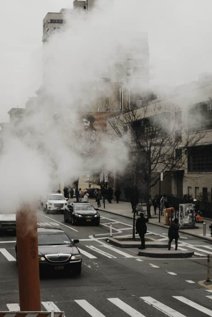 ¿Por qué se ve humo en Nueva York?