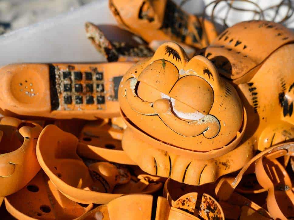 image garfield phone