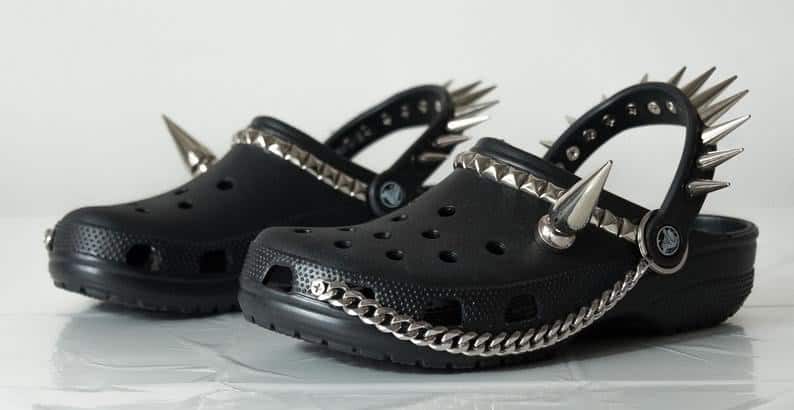 image goth crocs