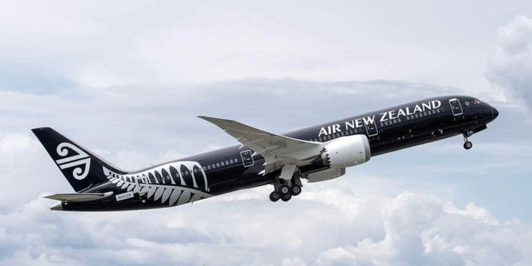 image Air new zealand despegando en los angeles 1