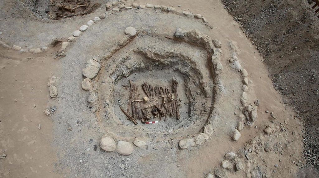 Descubren que la marihuana se fumaba en forma de ritual hace 2500 años en China image cannabis