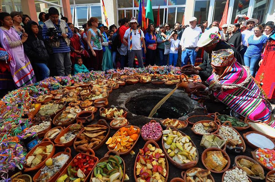 image Día de la Pachamama pachamama ofrendas