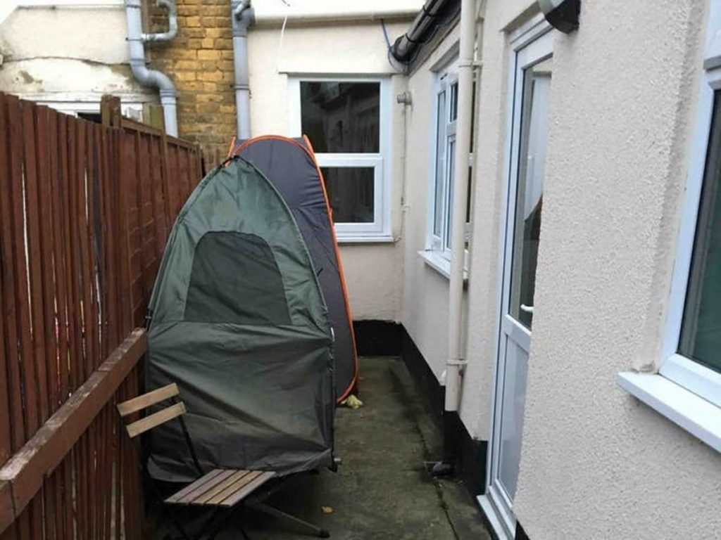 image 0 PAY Air BnB Tent 1 TRIANGLENEWS