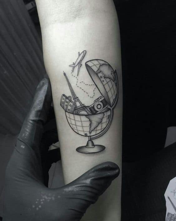 Tatuajes con globos terráqueos