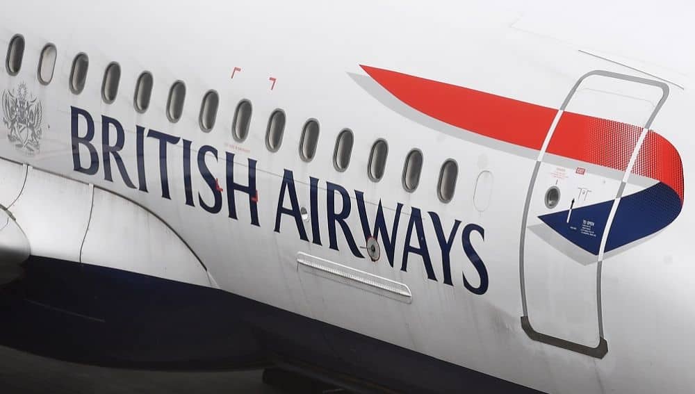 ARA7014. London (United Kingdom).- (FILE) - A British Airways aircraft stands on a parking position at Heathrow Airport in London, Britain, 29 May 2017, (reissued 08 July 2019). Media reports on 08 July 2019 state that British Airways is set to be fined more than 183 million GBP by the British Information Commissioner's Office over a customer data breach, the equivalent of 1.5 percent of the airline's global turnover for the financial year ending 31 December 2019. The fine is over the theft of customers' personal and financial information between 21 August 2018 and 05 September 2018. (Reino Unido, Londres) EFE/EPA/ANDY RAIN *** Local Caption *** 54850334