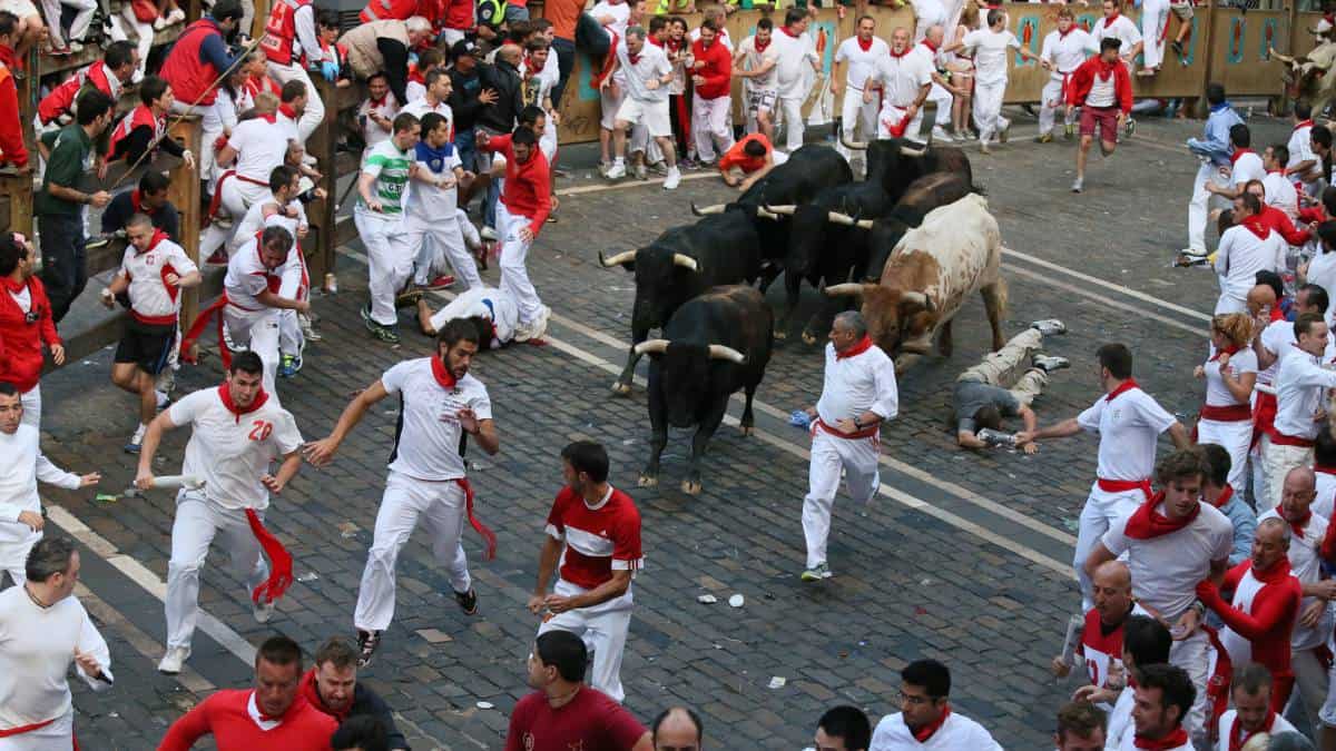 España Pamplona anuncia la suspensión de las fiestas de San Fermín y destinaría los fondos a la lucha contra el Covid-19 42