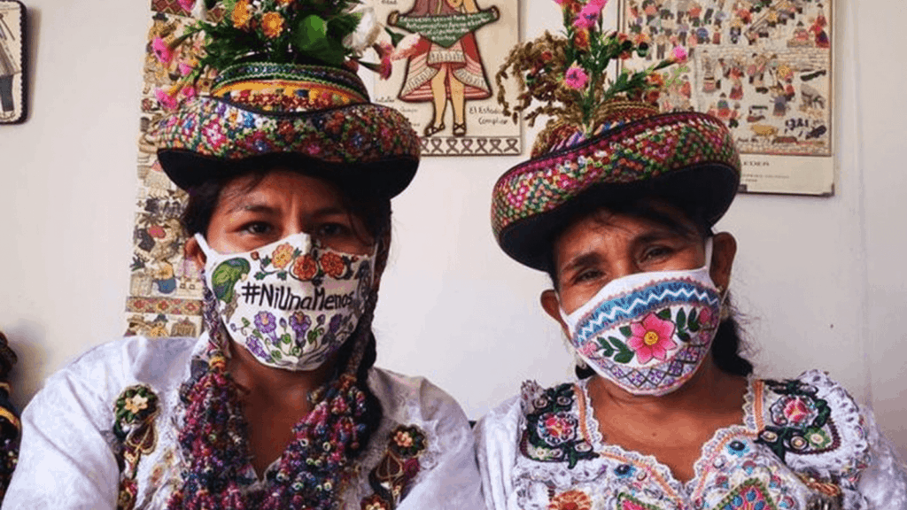 image Perú Artistas textiles fabrican tapabocas con diseños indígenas en honor a su cultura local 6 1