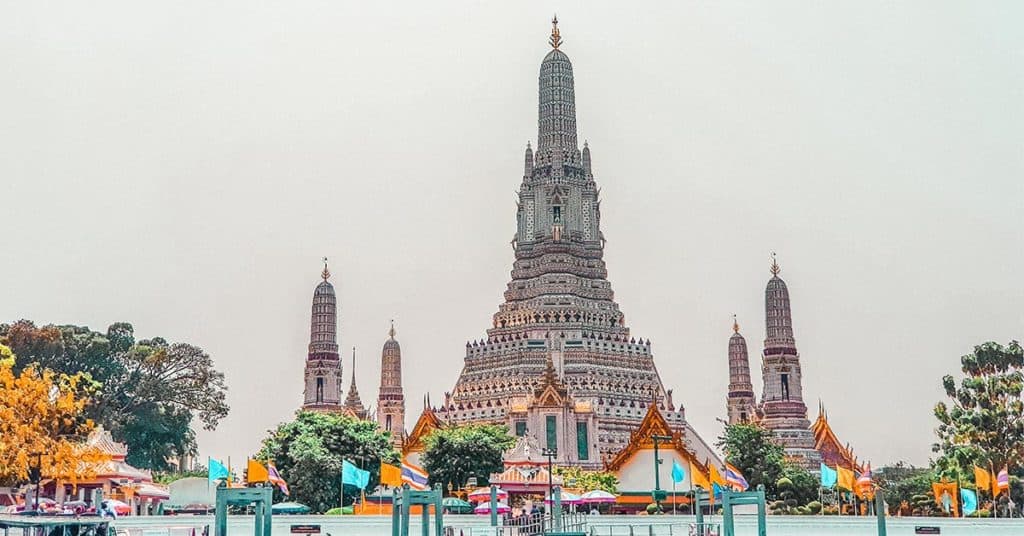 Boneyard Viajes image Boneyard bangkok
