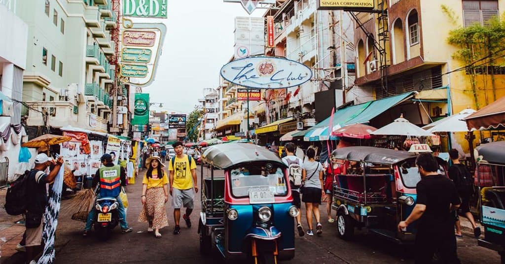 image Moverse por Bangkok bangkok tuktuk