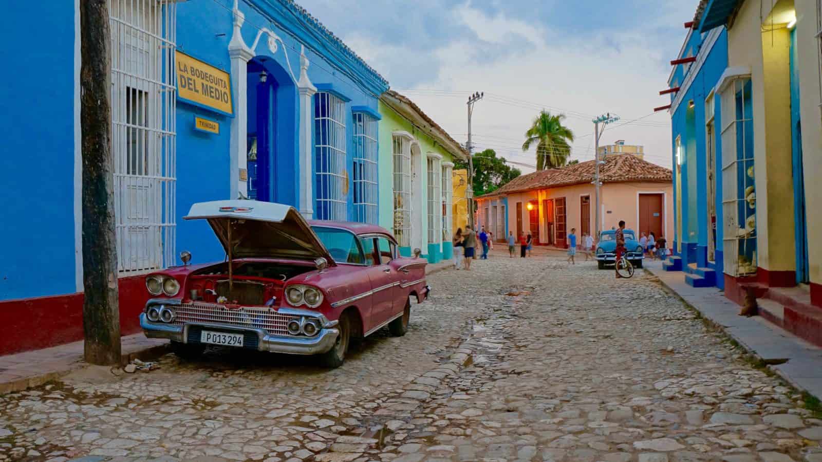 la-bodeguita-del-medio-cuba