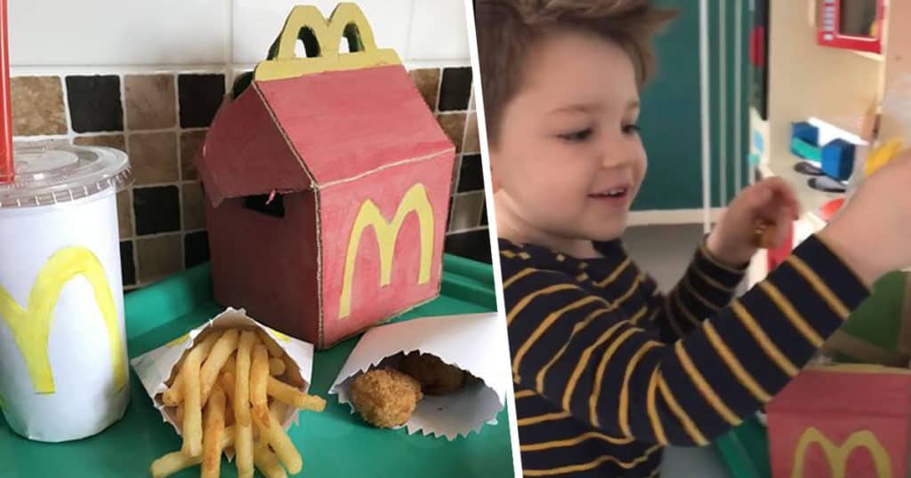 Utiliza una grúa para poder visitar a su mamá de 80 años que vive en un tercer piso image mcdonalds