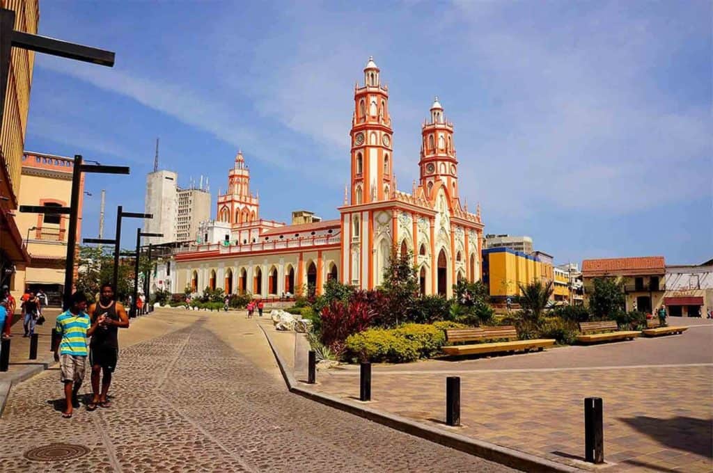 image barranquilla plaza san nicolas barranquilla