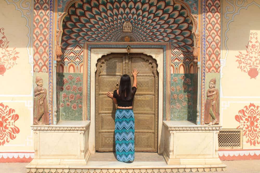 image India what to wear in india female travel fashion tips jaipur palace