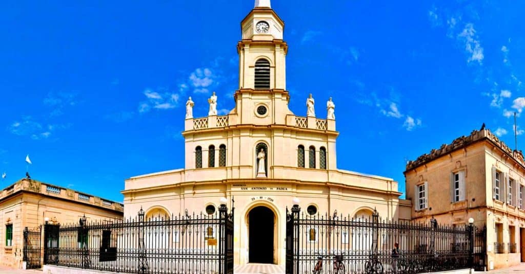 image lugares cerca de buenos aires San Antonio de Areco