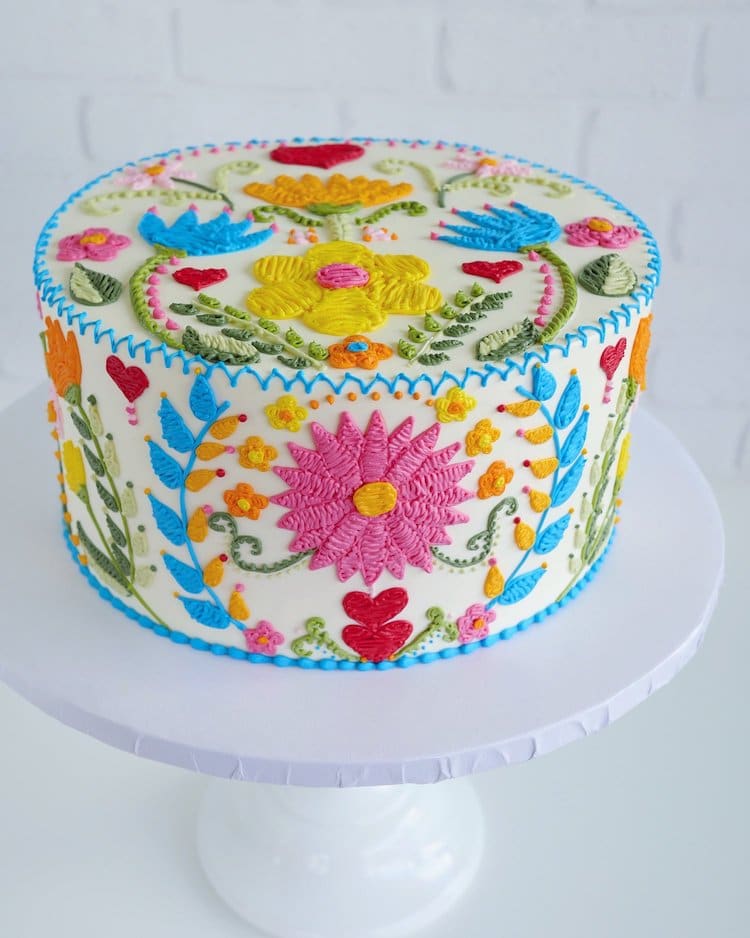 image Tapestry Cakes Esta pastelera cubre sus tortas con elaborados diseños inspirados en los bordados mexicanos 5