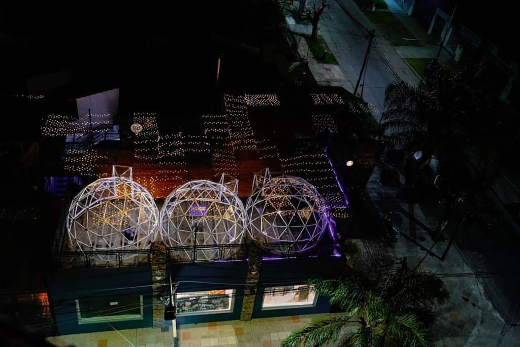 image Un restaurante argentino propone domos para asegurar el distanciamiento social entre los comensales 11