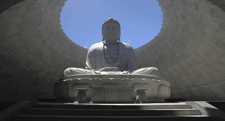 image buda gigante hill of the buddha tadao ando 3