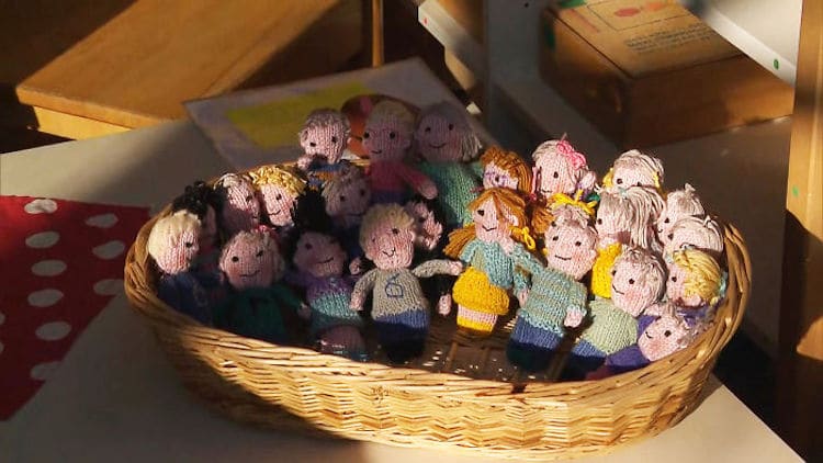 image student knitted dolls 2