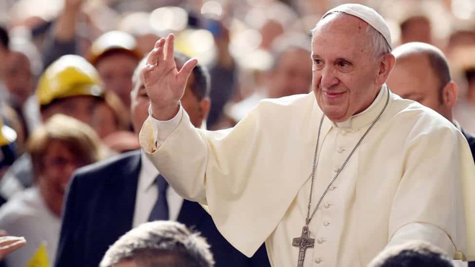 El Papa Francisco dona 1 millón de euros a un fondo para desocupados por la crisis del coronavirus 1