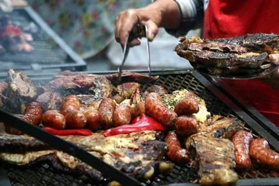 image En esta provincia argentina presentaron un protocolo para hacer un asado seguro