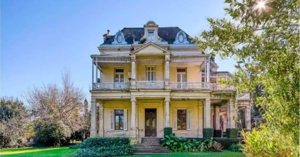 Castillos en Buenos Aires: Castillo Felicitas Guerrero, Domselaar