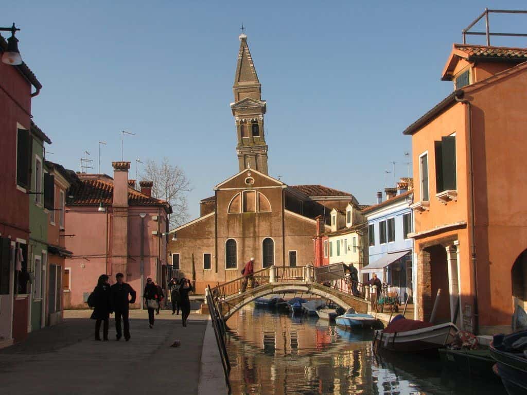 image burano Iglesia de San Martino Burano