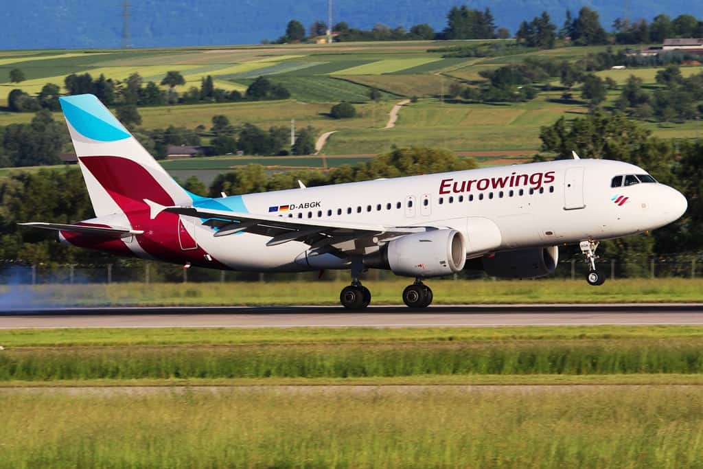 Insólito La aerolínea Eurowings debió redirigir un vuelo con sólo dos pasajeros debido a que el aeropuerto de destino se encontraba cerrado