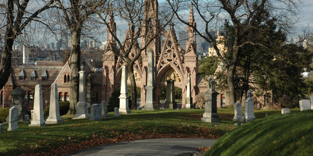 image lugares poco conocidos de Nueva York green wood cemetery