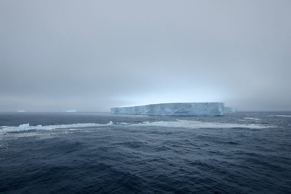 iceberg-4805005_960_720 (1)