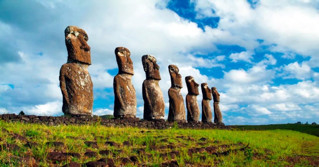 Que hacer en Isla de Pascua: Ahu Akivi