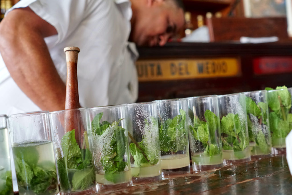 image 48hs en la habana mojitos en la bodeguita del medio