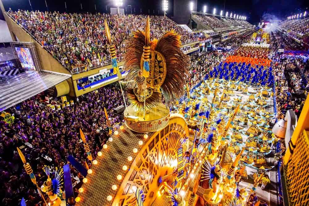  postergar el Carnaval de Río de Janeiro