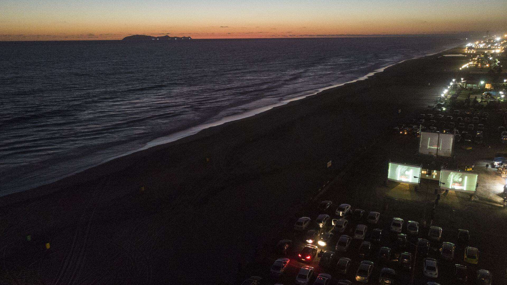 Baja California autocine frente al mar