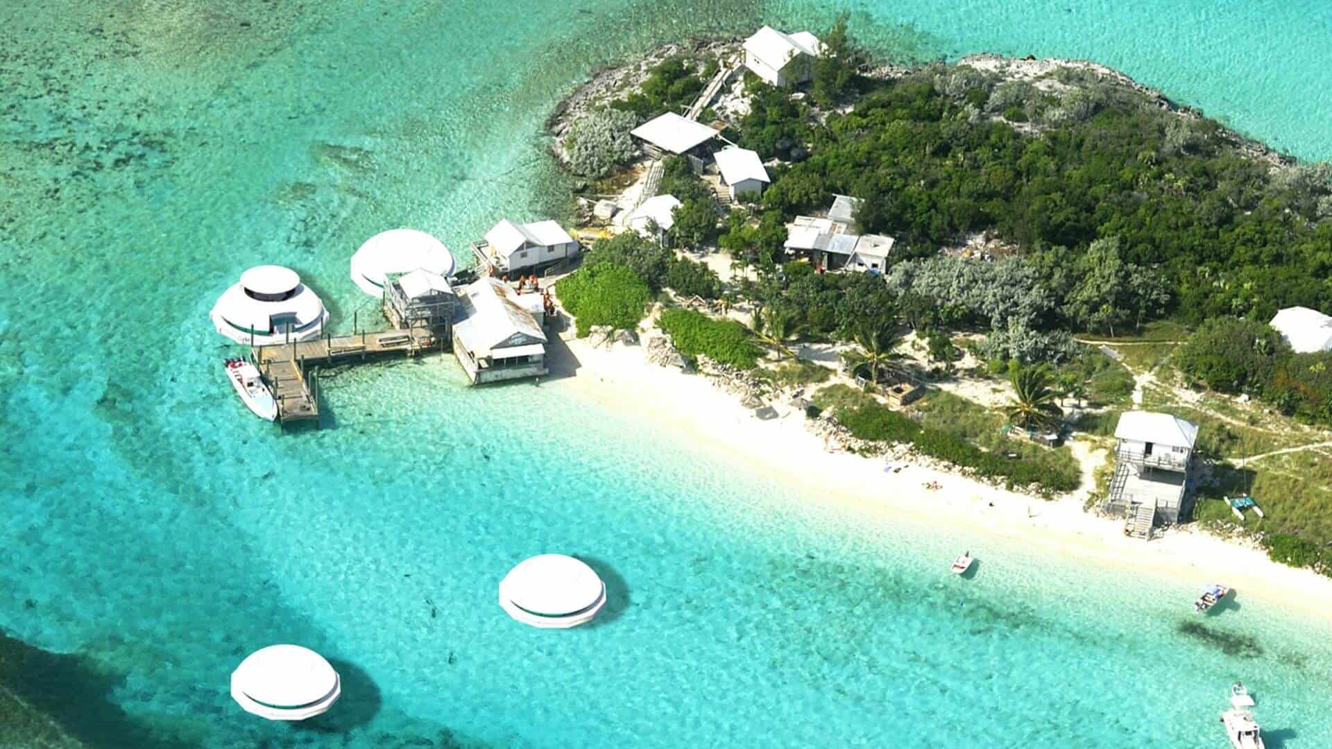 En imágenes conoce Anthenea, la primera suite de hotel flotante que crearon en Francia 1