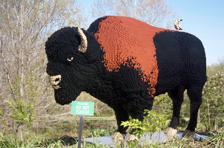 image zoológico This zoo created life size panda replicas using Lego and the result is spectacular 5f0ff89dc3ce2 880