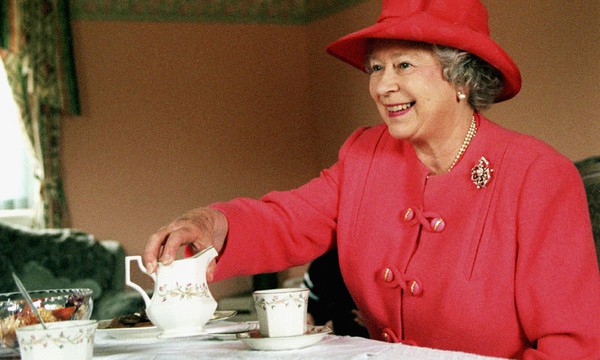 Al estilo de la Reina Isabel descubre los mejores secretos para preparar una buena taza de té q