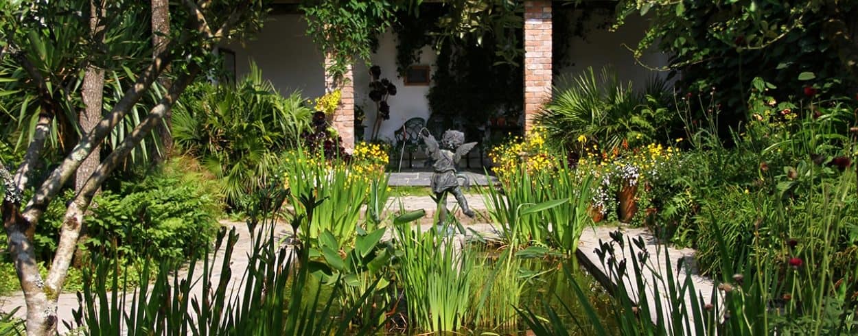 Los Jardines Perdidos de Heligan: un jardín con esculturas que cambian según la estación